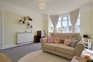 Lounge/Diner- click for photo gallery